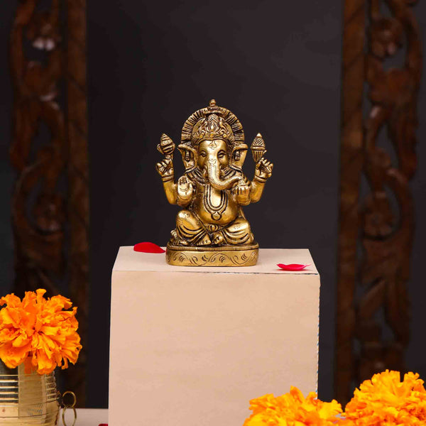 Brass Blessing Ganesha Idol (4.5 Inch