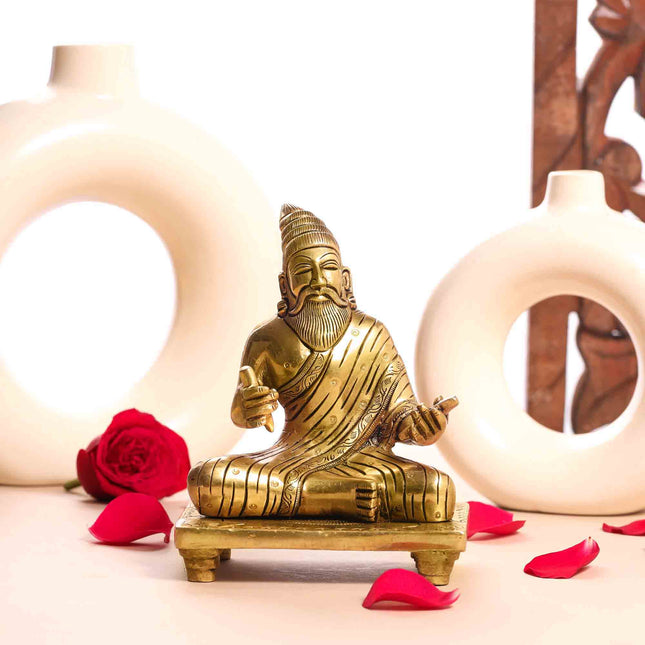 Brass Superfine Thiruvallur Idol (6 Inch)