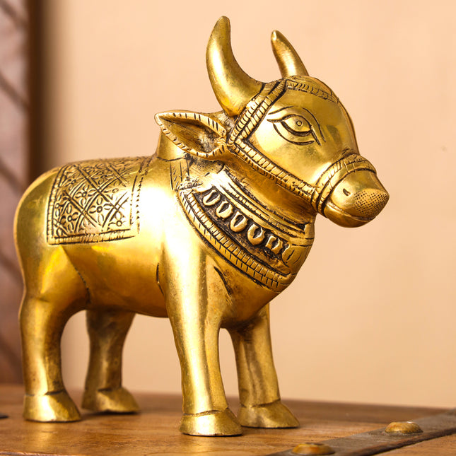 Brass Bull Figurine (5.5 Inch)