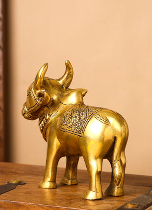 Brass Bull Figurine (5.5 Inch)