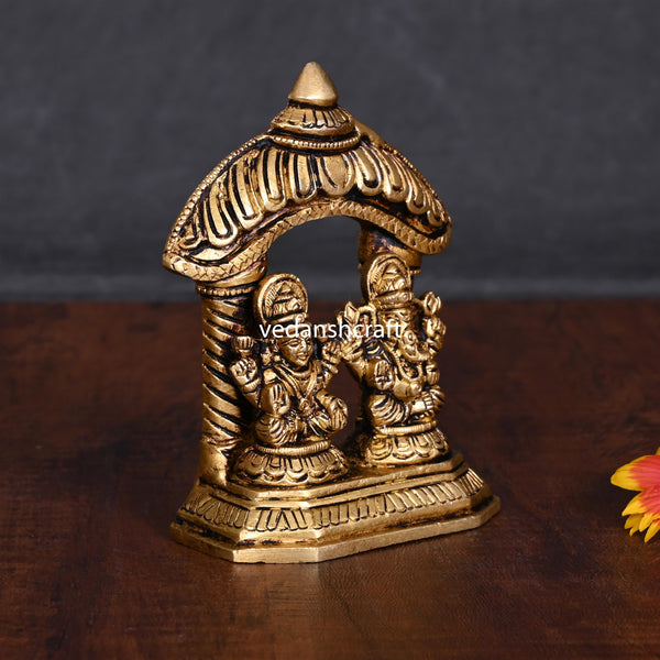 Brass Ganesha And Lakshmi Idols (4 Inch)
