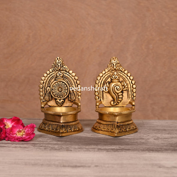 Brass Shankh And Chakra Diya Set (4.5 Inch)