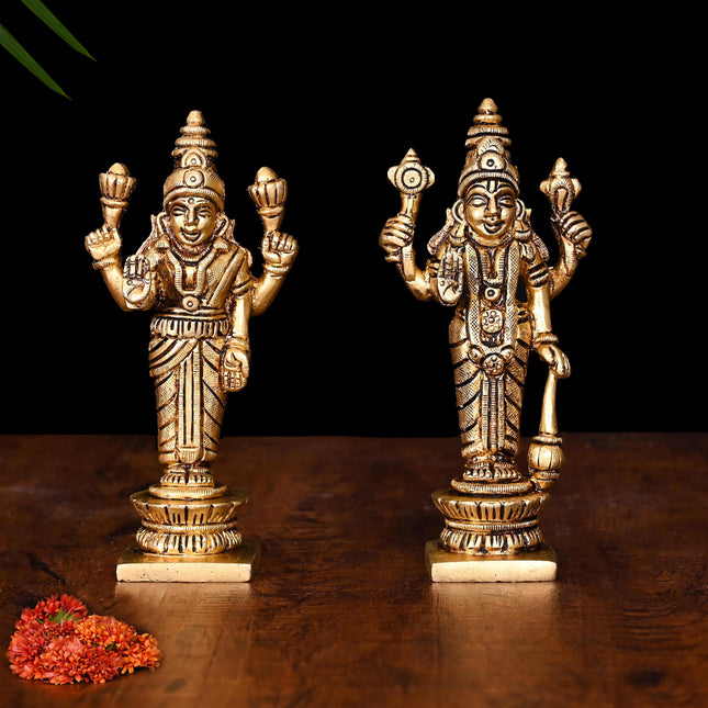 Brass Vishnu Lakshmi Set (5 Inch)