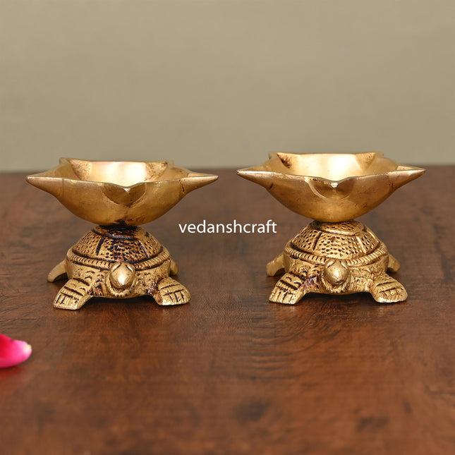 Brass Tortoise Oil Diya Pair (1.5 Inch)
