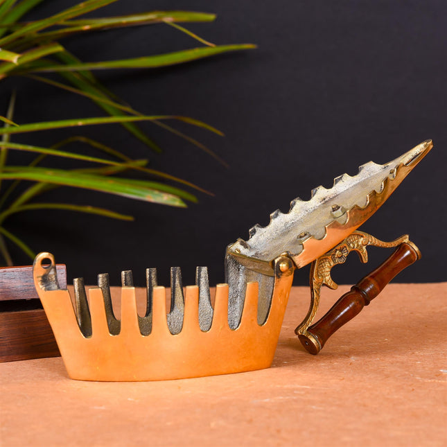 Brass Decorative Iron Box (4 Inch)