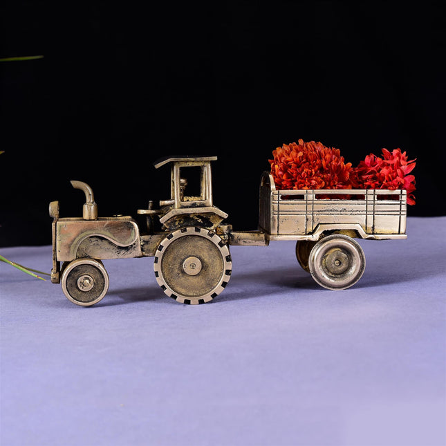 Brass Tractor With Trailer (4 Inch)