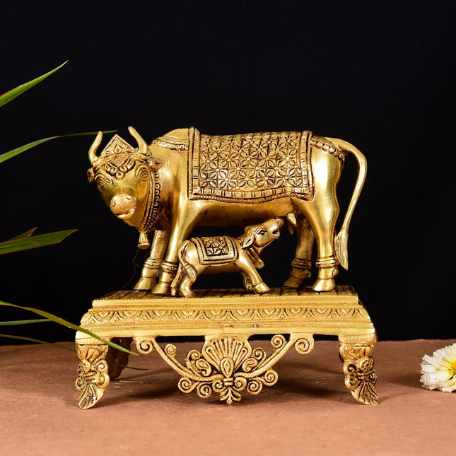 Brass Superfine Kamdhenu Cow With Calf Idol (7.5 Inch)