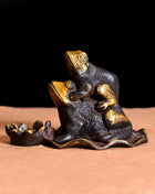 Brass Frogs Showpiece (4 Inch)