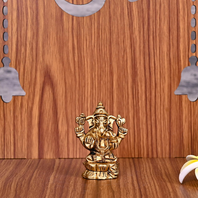 Brass Blessing Ganesha Idol (2.2 Inch)