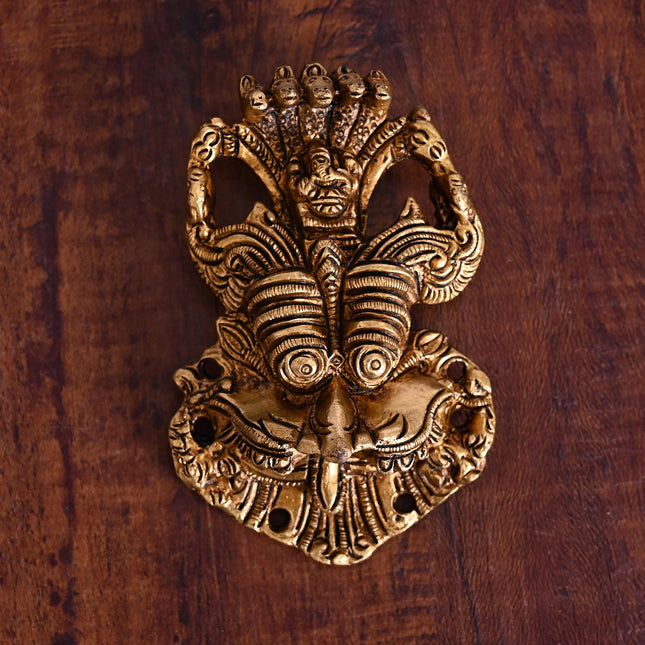 BRASS SUPERFINE YALI FACE WALL HANGING (4")