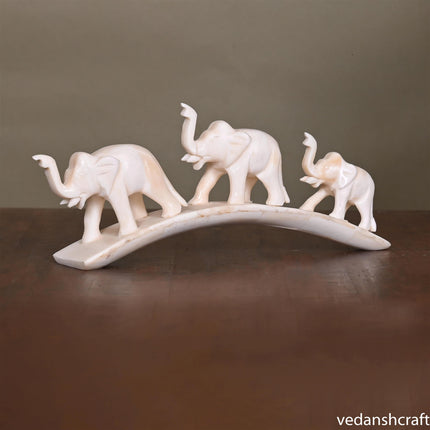 Elephant Family Showpiece (3.2 Inch)