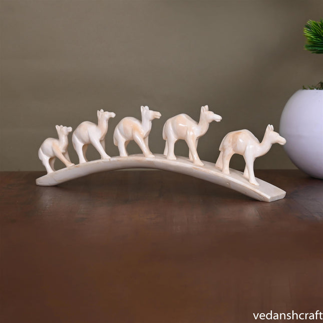 Camel Family Showpiece (3.5 Inch)