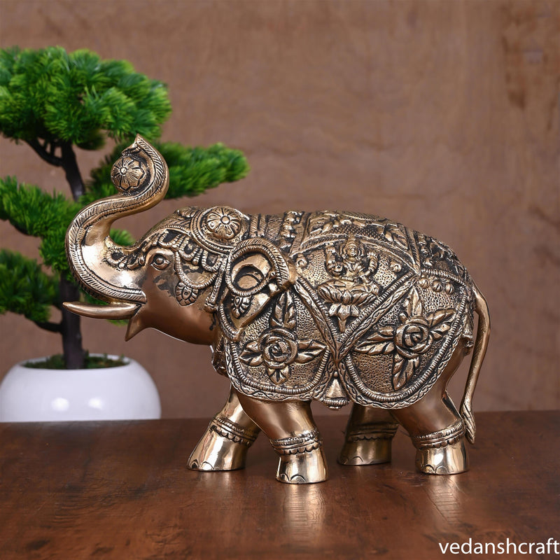 Brass Royal Elephant Statue (8.2 Inch)