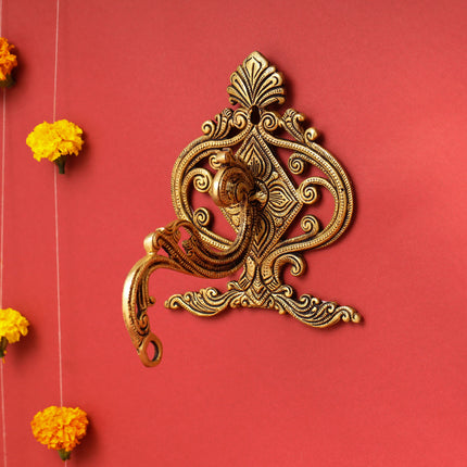 Brass Hanging Wall Mount Bracket (6.5 Inch)